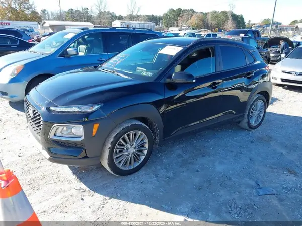 KM8K6CAA2KU333582 2019 HYUNDAI KONA - Image 2