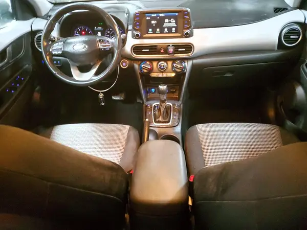 KM8K6CAA2LU519964 2020 HYUNDAI KONA - Image 8