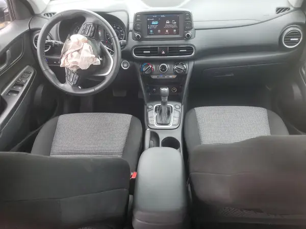 KM8K6CAA2MU605681 2021 HYUNDAI KONA - Image 8