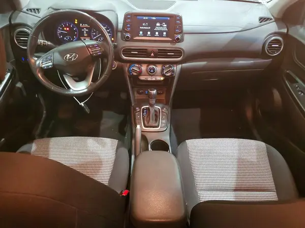 KM8K6CAA2MU675763 2021 HYUNDAI KONA - Image 8