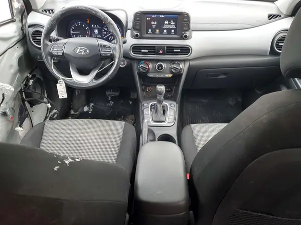 KM8K6CAA3JU082487 2018 HYUNDAI KONA - Image 8