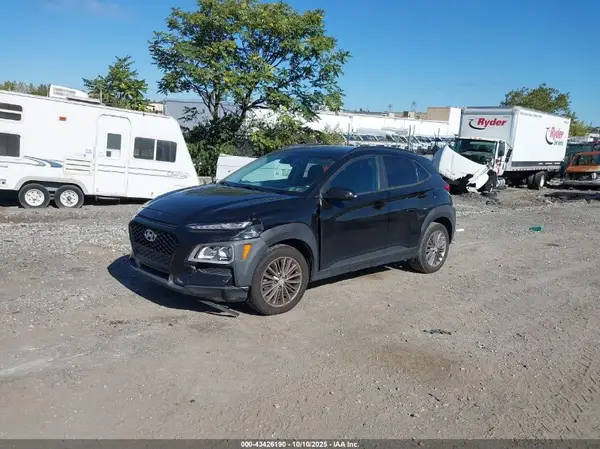 KM8K6CAA3MU621808 2021 HYUNDAI KONA - Image 2