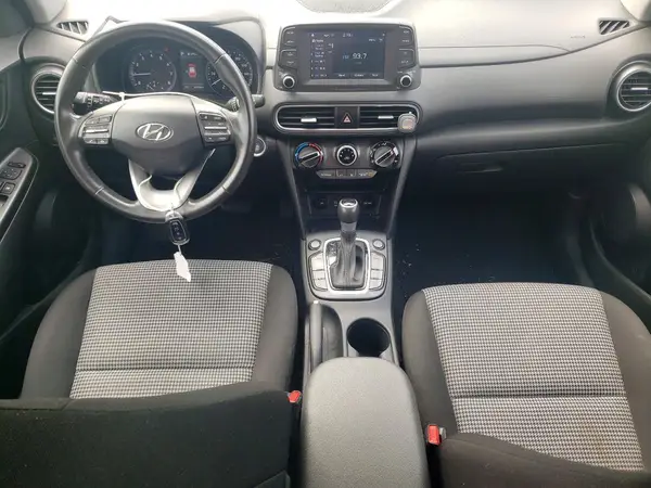 KM8K6CAA3MU677540 2021 HYUNDAI KONA - Image 8