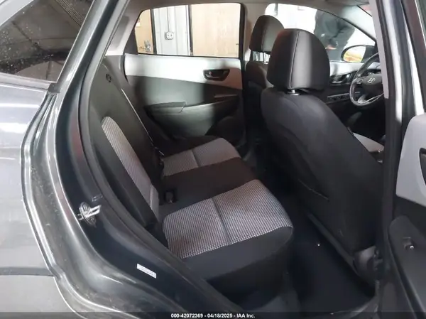 KM8K6CAA3MU705367 2021 HYUNDAI KONA - Image 8