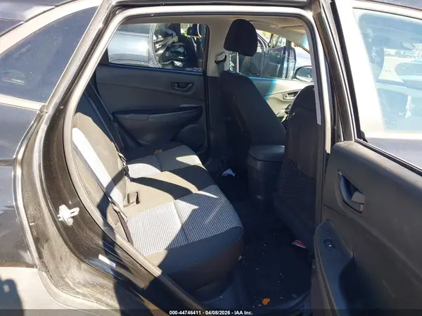 KM8K6CAA3MU746193 2021 HYUNDAI KONA - Image 8