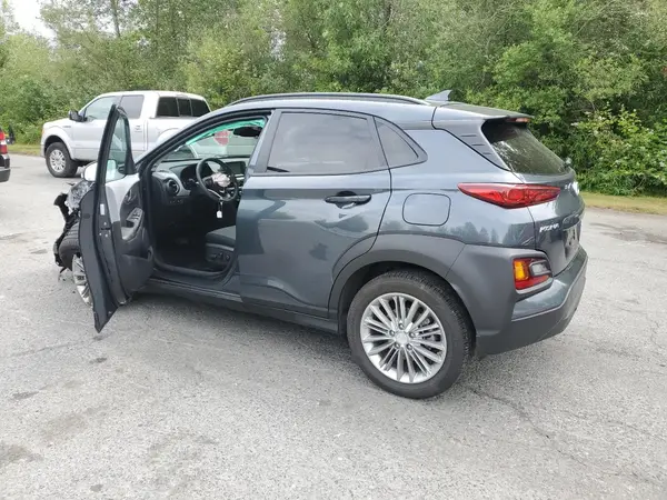KM8K6CAA4KU322437 2019 HYUNDAI KONA - Image 2