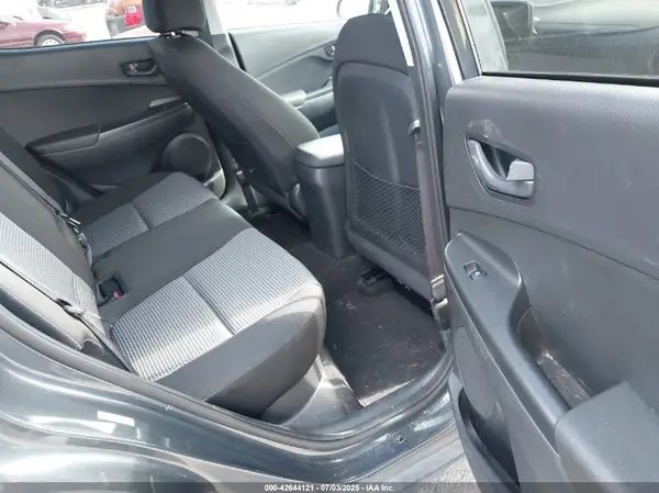 KM8K6CAA4KU323197 2019 HYUNDAI KONA - Image 8