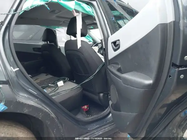 KM8K6CAA4KU325144 2019 HYUNDAI KONA - Image 8