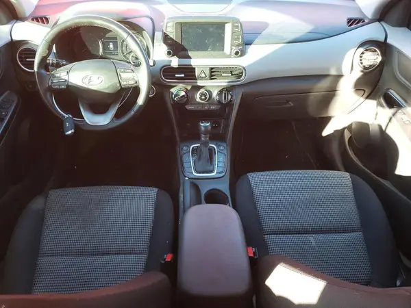 KM8K6CAA4KU333468 2019 HYUNDAI KONA - Image 8