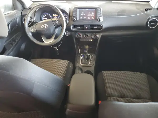 KM8K6CAA4MU600322 2021 HYUNDAI KONA - Image 8