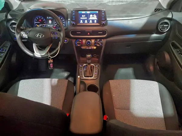 KM8K6CAA4MU681631 2021 HYUNDAI KONA - Image 8