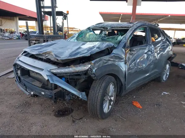 KM8K6CAA4MU689485 2021 HYUNDAI KONA - Image 2