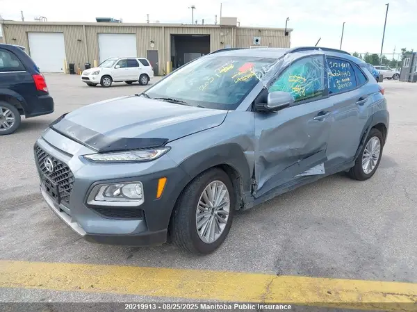 KM8K6CAA4MU698137 2021 HYUNDAI KONA - Image 2