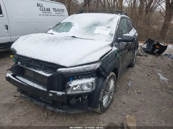 KM8K6CAA4MU721271 2021 HYUNDAI KONA - Image 2