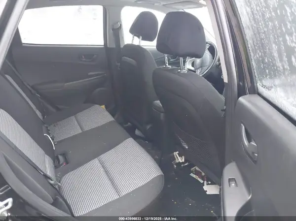 KM8K6CAA4MU721271 2021 HYUNDAI KONA - Image 8