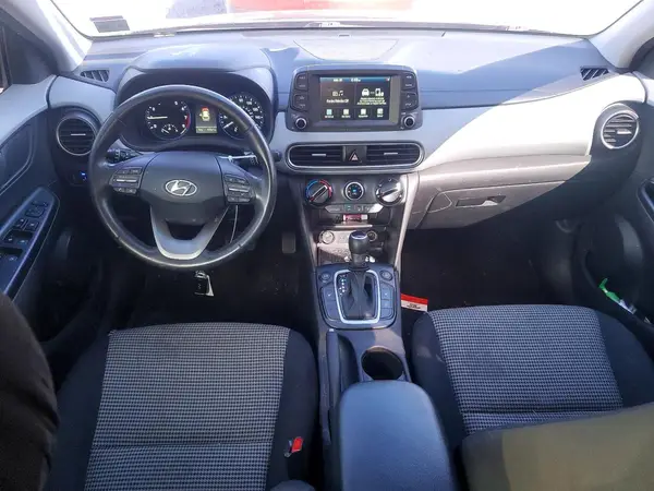 KM8K6CAA4MU745974 2021 HYUNDAI KONA - Image 8
