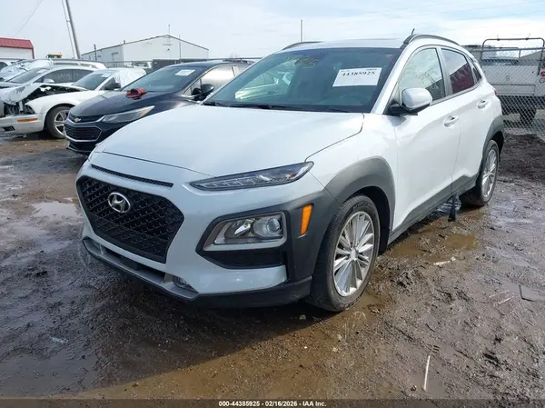 KM8K6CAA5JU096729 2018 HYUNDAI KONA - Image 2