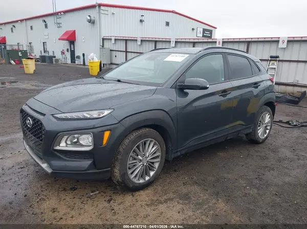 KM8K6CAA5KU322558 2019 HYUNDAI KONA - Image 2