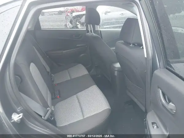 KM8K6CAA5KU322575 2019 HYUNDAI KONA - Image 8