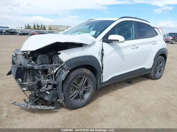 KM8K6CAA5KU392044 2019 HYUNDAI KONA - Image 2