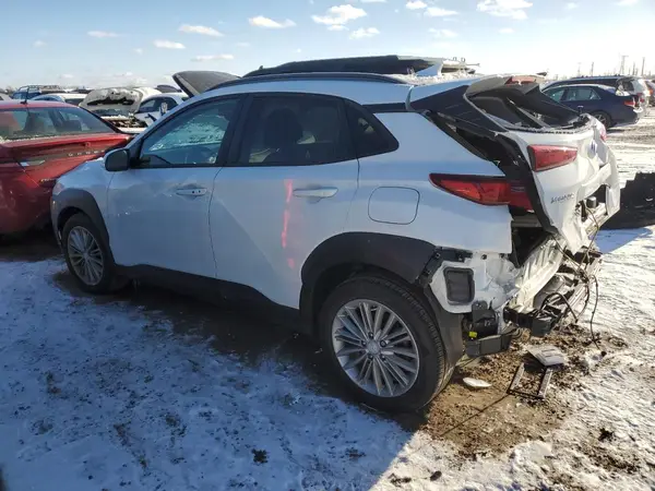 KM8K6CAA5MU604895 2021 HYUNDAI KONA - Image 2