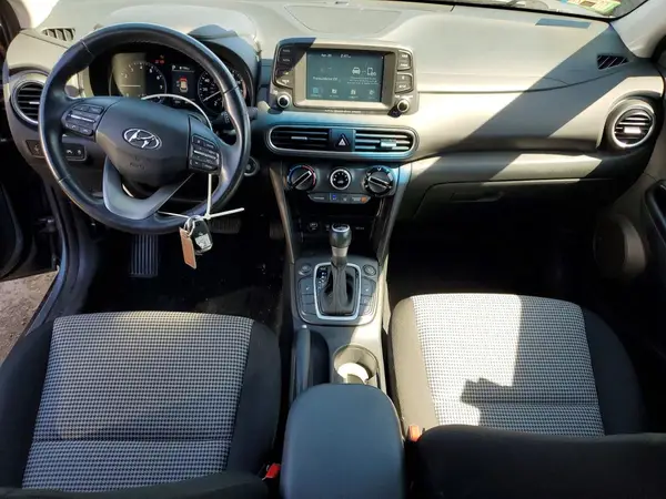 KM8K6CAA5MU675191 2021 HYUNDAI KONA - Image 8