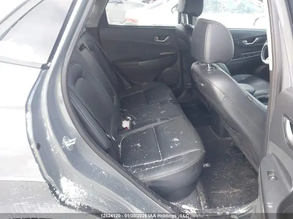 KM8K6CAA5MU717262 2021 HYUNDAI KONA - Image 8