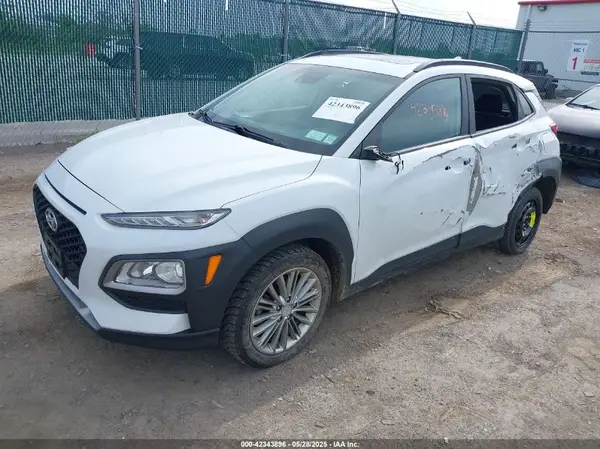 KM8K6CAA6LU480621 2020 HYUNDAI KONA - Image 2