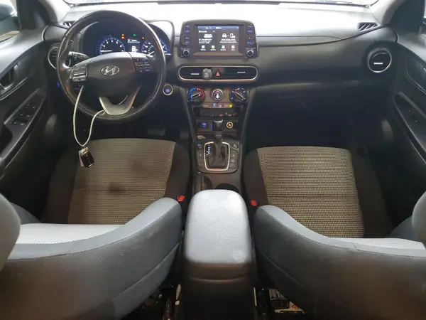 KM8K6CAA6MU647920 2021 HYUNDAI KONA - Image 8