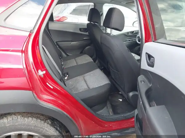 KM8K6CAA6MU679332 2021 HYUNDAI KONA - Image 8