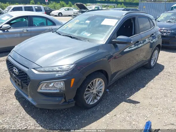 KM8K6CAA6MU683395 2021 HYUNDAI KONA - Image 2