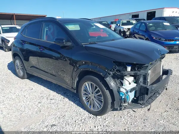 KM8K6CAA6MU739674 2021 HYUNDAI KONA - Image 1