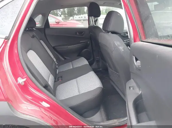KM8K6CAA6MU746527 2021 HYUNDAI KONA - Image 8