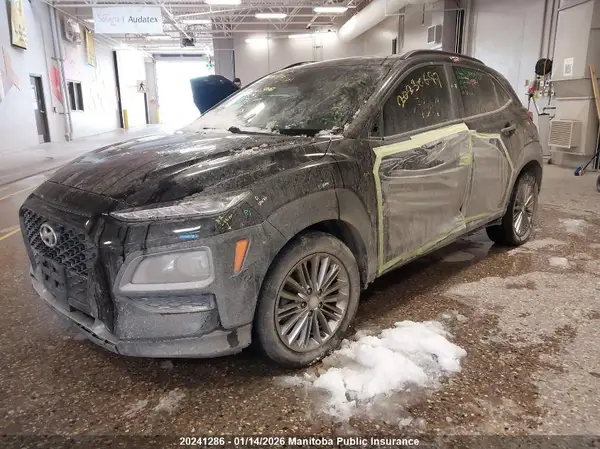 KM8K6CAA7JU119198 2018 HYUNDAI KONA - Image 2