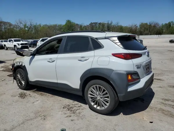 KM8K6CAA7JU150614 2018 HYUNDAI KONA - Image 2