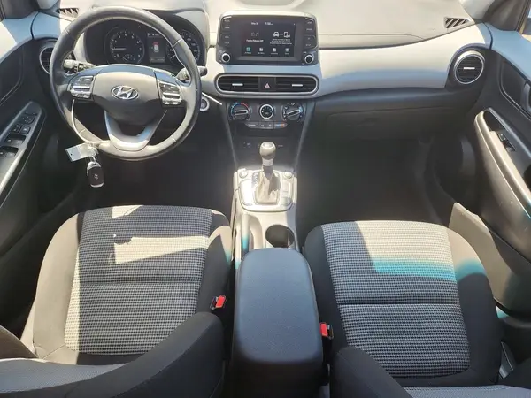 KM8K6CAA7LU482135 2020 HYUNDAI KONA - Image 8