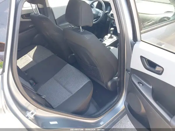 KM8K6CAA7LU537389 2020 HYUNDAI KONA - Image 8