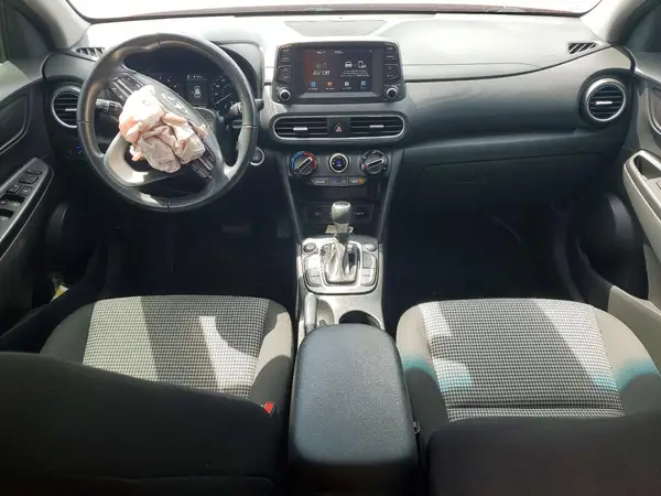 KM8K6CAA7MU602856 2021 HYUNDAI KONA - Image 8