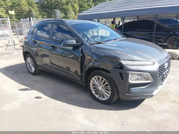 KM8K6CAA8JU151092 2018 HYUNDAI KONA - Image 1