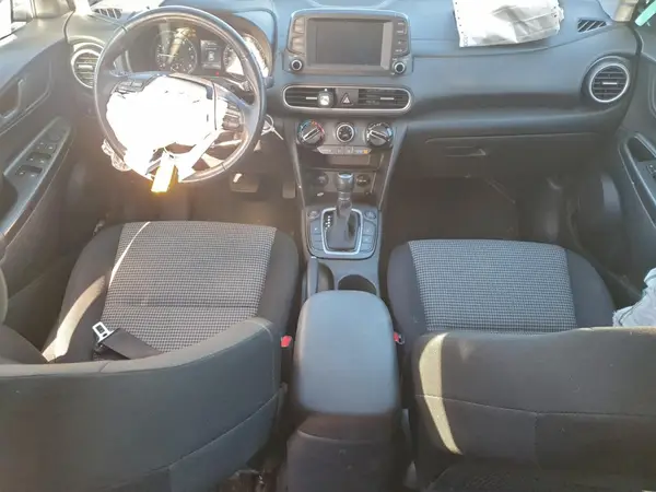 KM8K6CAA8KU349589 2019 HYUNDAI KONA - Image 8