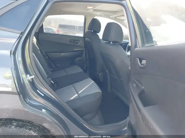 KM8K6CAA8LU453808 2020 HYUNDAI KONA - Image 8