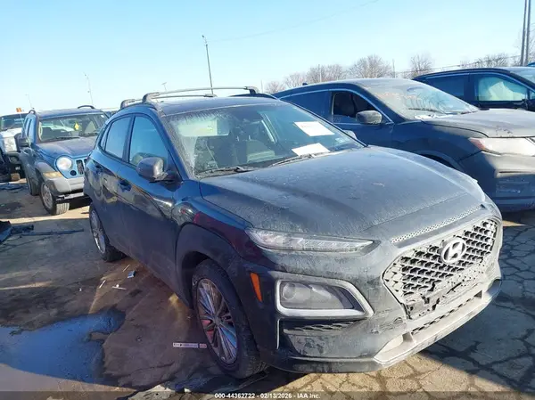 KM8K6CAA8LU519032 2020 HYUNDAI KONA - Image 1