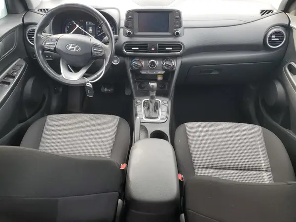 KM8K6CAA8MU626504 2021 HYUNDAI KONA - Image 8
