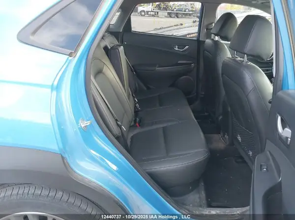 KM8K6CAA8MU631511 2021 HYUNDAI KONA - Image 8