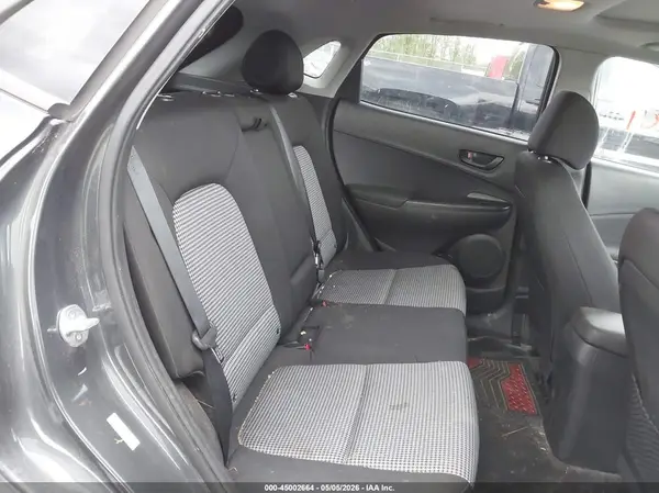 KM8K6CAA8MU652827 2021 HYUNDAI KONA - Image 8
