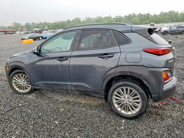KM8K6CAA8MU740678 2021 HYUNDAI KONA - Image 2