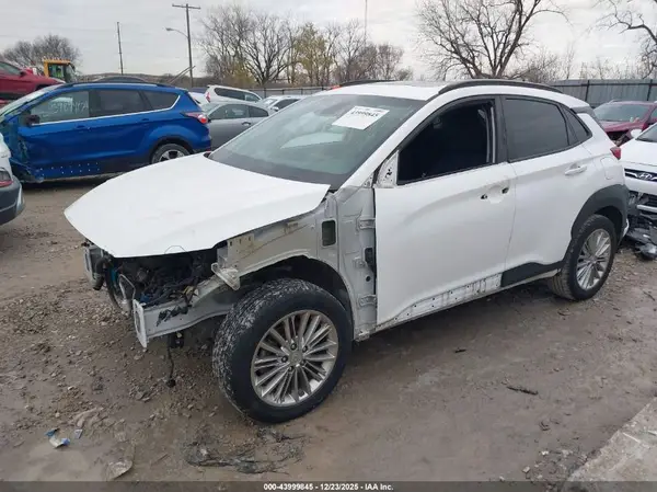 KM8K6CAA8MU741572 2021 HYUNDAI KONA - Image 2