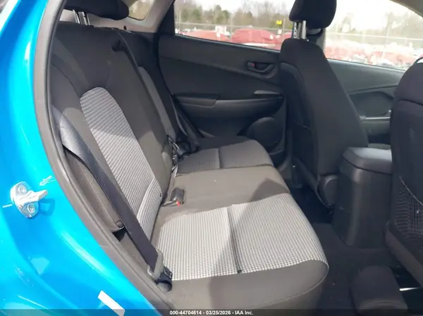 KM8K6CAA9JU103584 2018 HYUNDAI KONA - Image 8