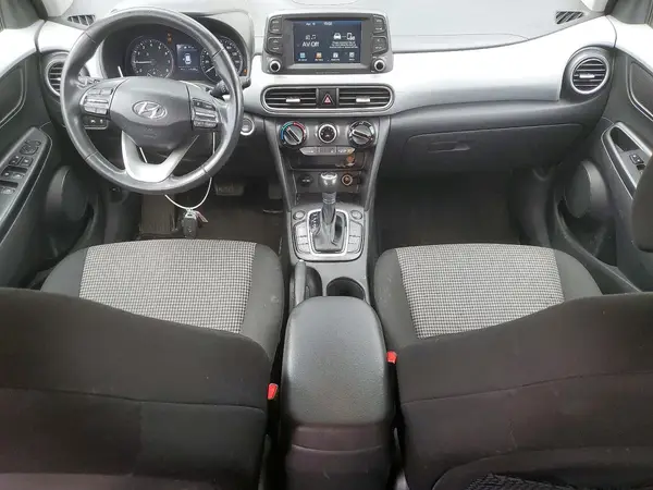 KM8K6CAA9JU149982 2018 HYUNDAI KONA - Image 8