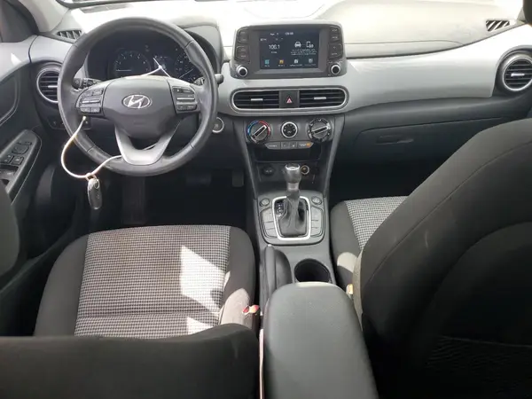 KM8K6CAA9JU181122 2018 HYUNDAI KONA - Image 8
